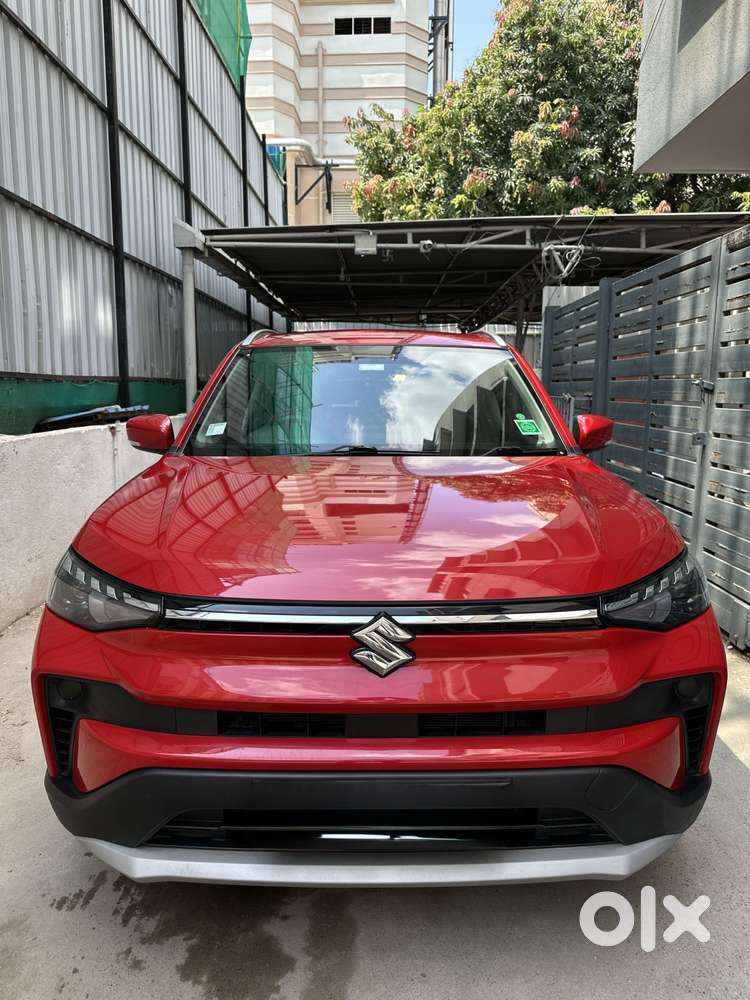 Maruti Suzuki Victoris Vxi Cng, 2025, Petrol