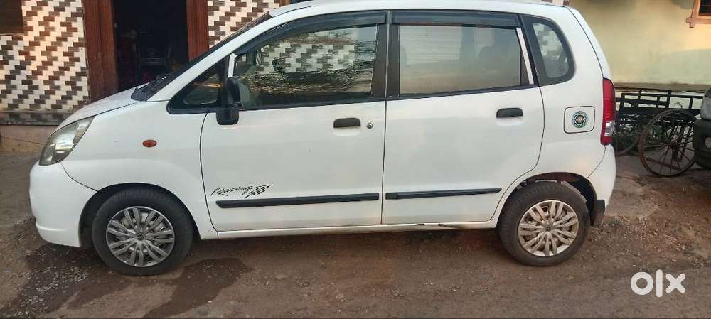 Maruti Suzuki Zen Estilo 2012 2