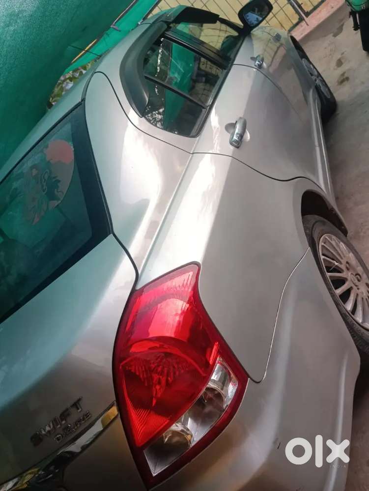 Maruti Suzuki Dzire 2010 Petrol 99000 Km Driven