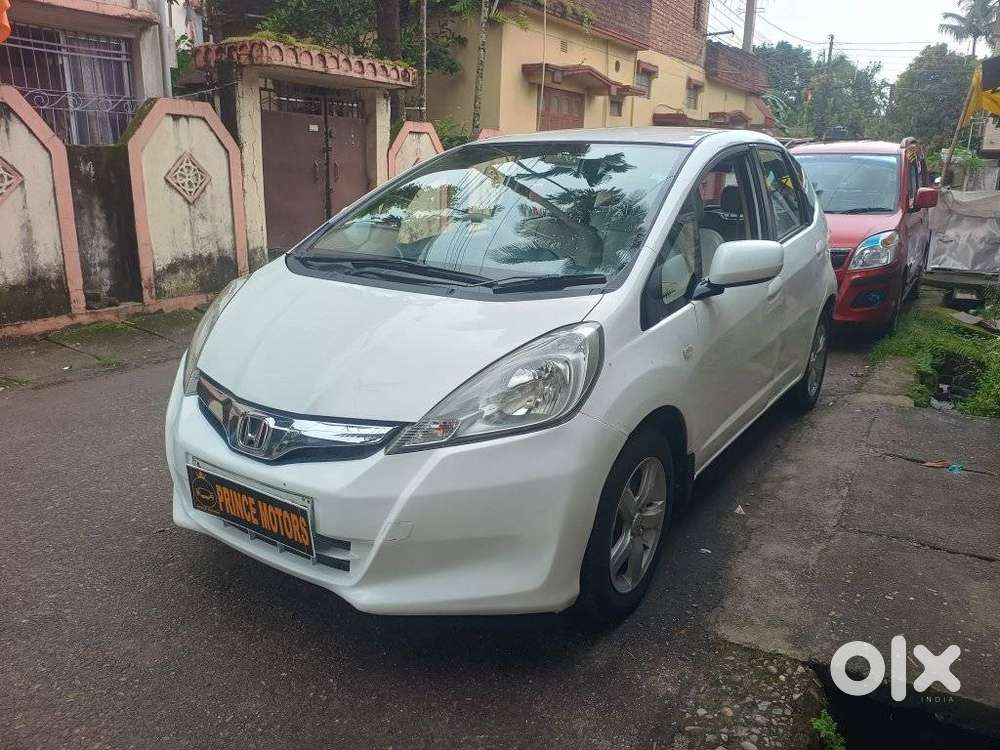 Honda Jazz S Mt I-vtec, 2012, Petrol