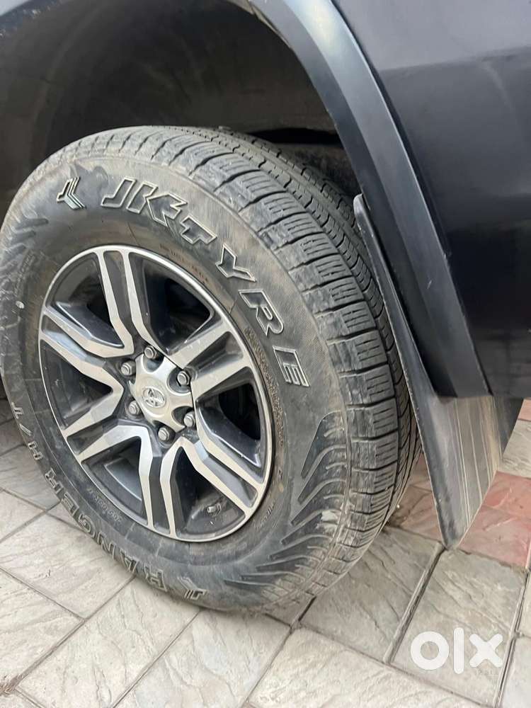 Toyota Fortuner 4x2 Mt 2.8 Diesel, 2022, Diesel