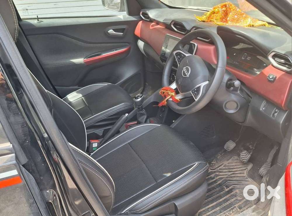 Nissan Magnite 1.0 Xv Red Edition, 2023, Cng & Hybrids