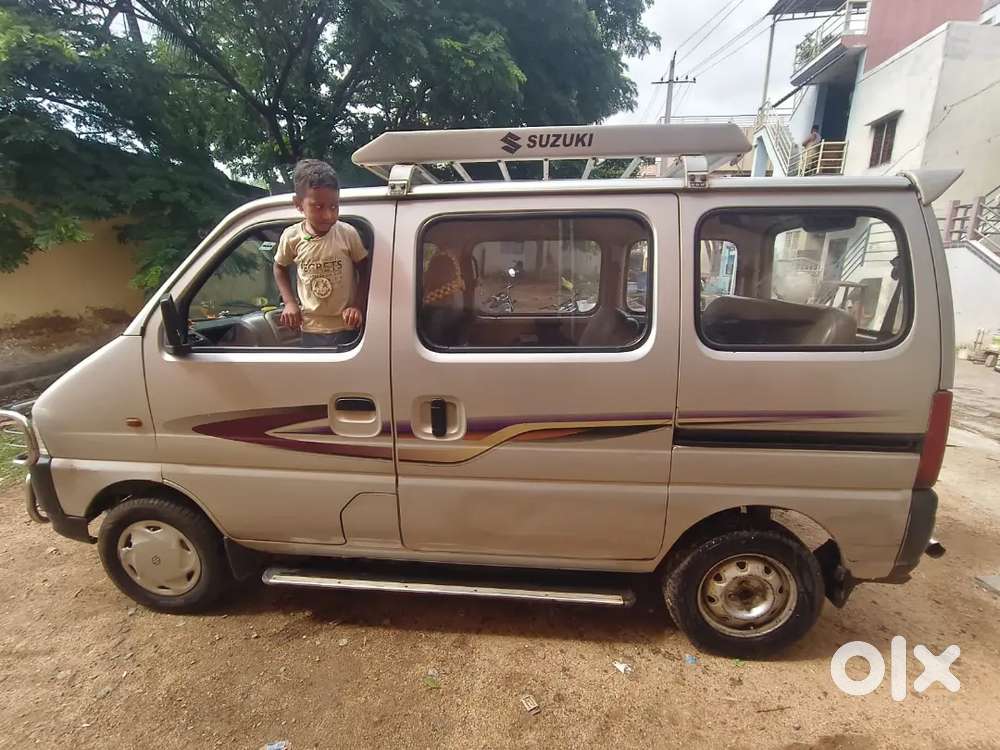 Maruti Suzuki Eeco 2011