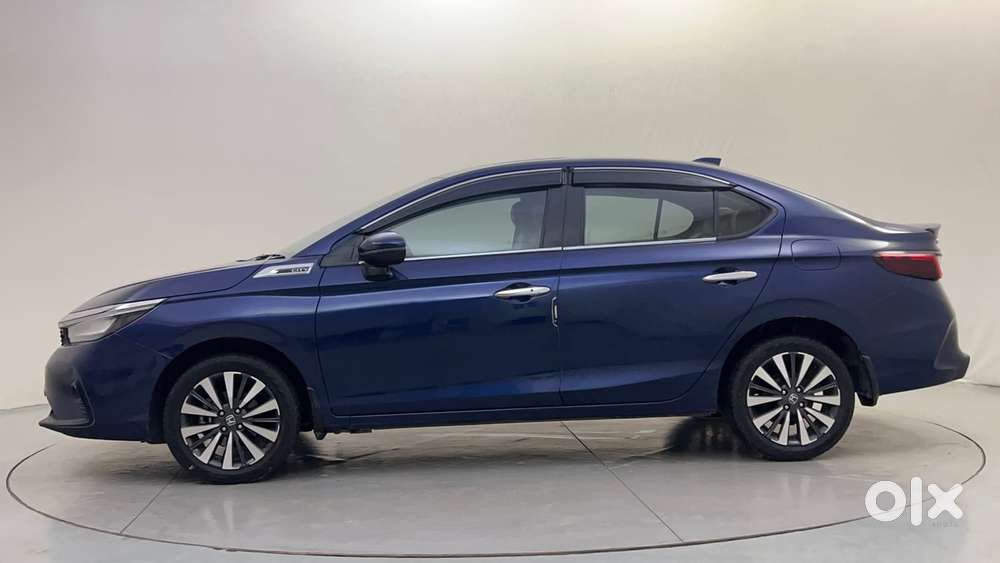 Honda City 1.5 ZX i-VTEC MT, 2023, Petrol