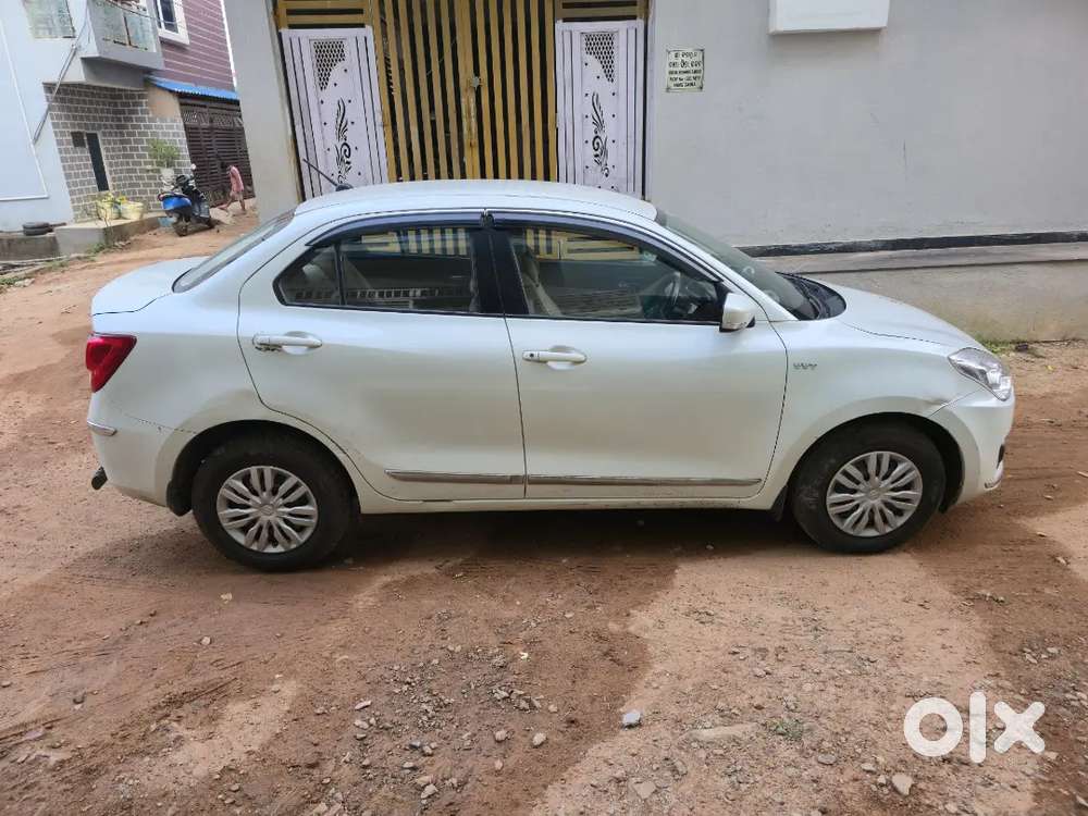 Maruti Suzuki Dzire Vxi 2018 Petrol Manual