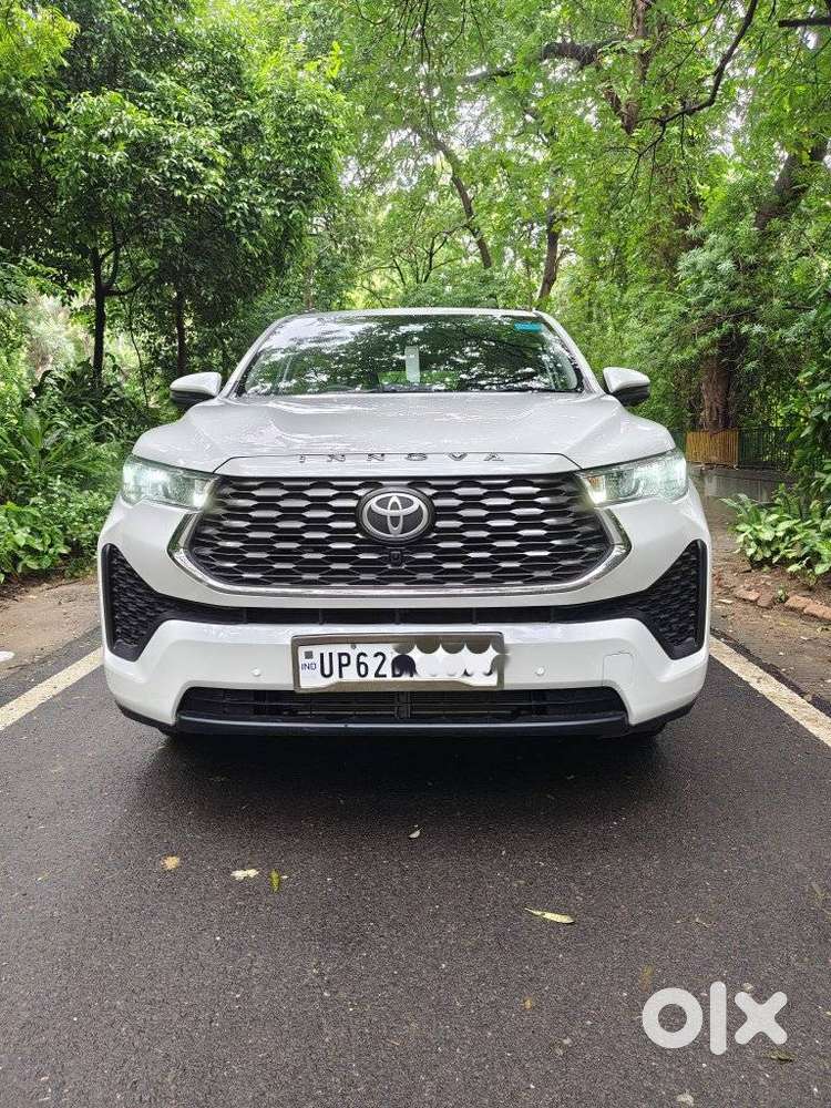 Toyota Innova Hycross 2.0 Vx Hybrid 7 Str, 2025, Petrol