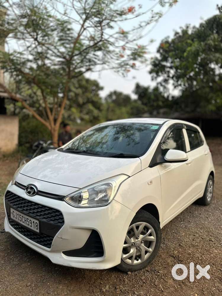 Hyundai Petrol Manual 2018 [less Used]