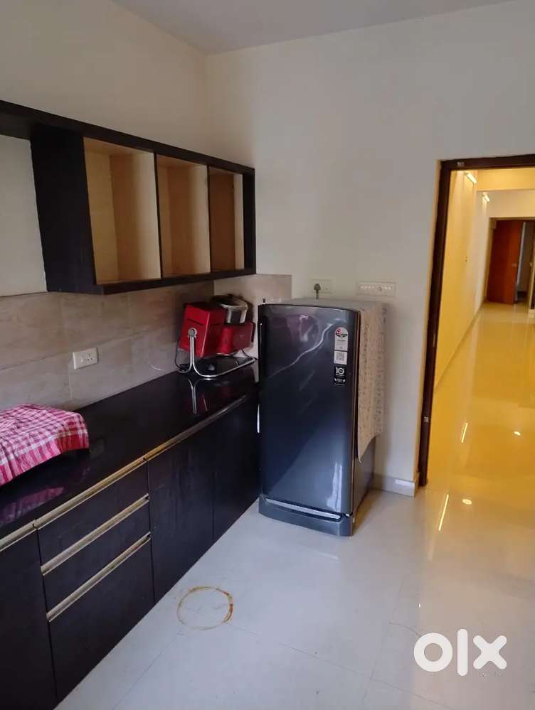 2bhk furnish flat for rent chilimbi near by main road
