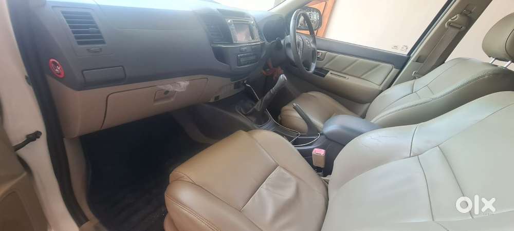 Toyota Fortuner Diesel 2012