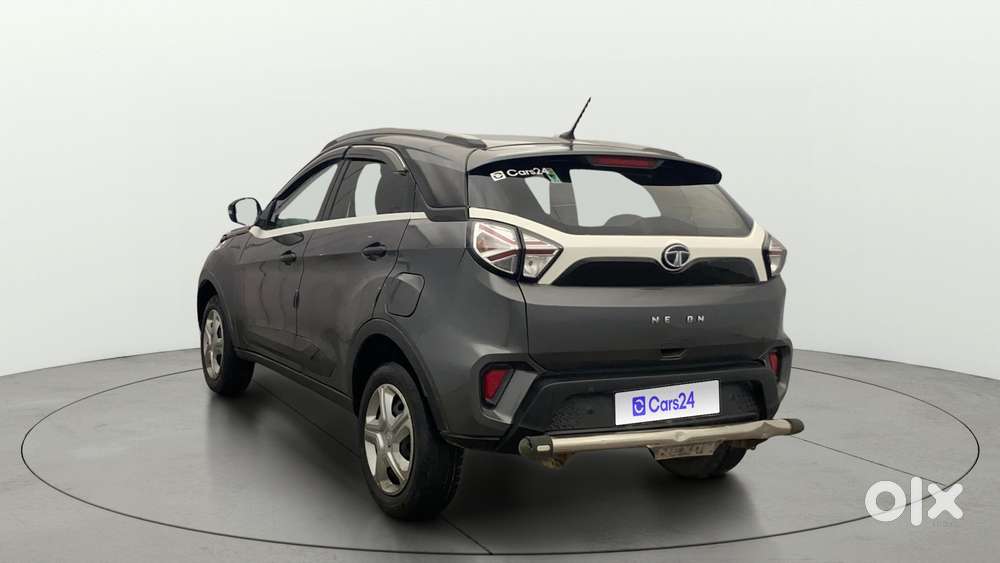 Tata Nexon 1.5 Revotorq Xma Amt (s), 2021, Petrol