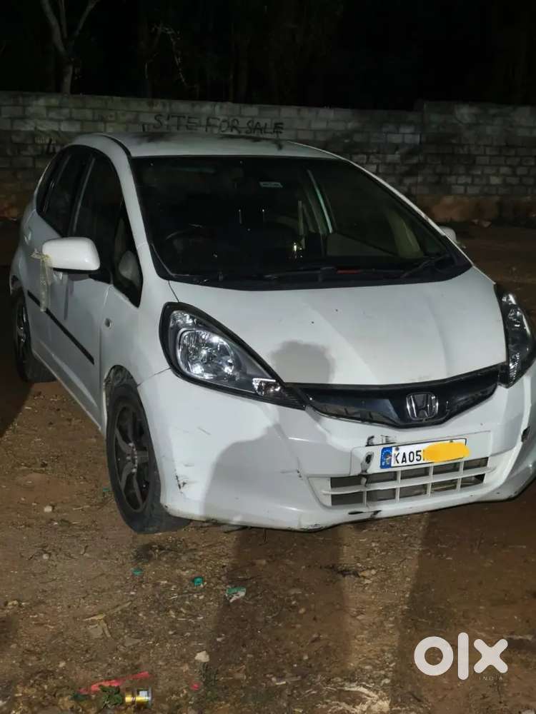 Honda Jazz 2011 Petrol 60000 Km Driven