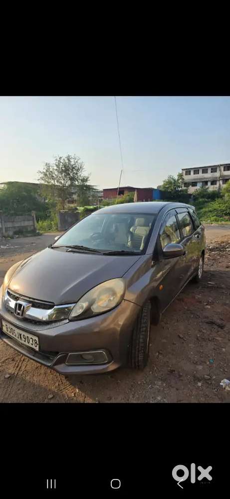 Honda Mobilio 1.5 V 2015