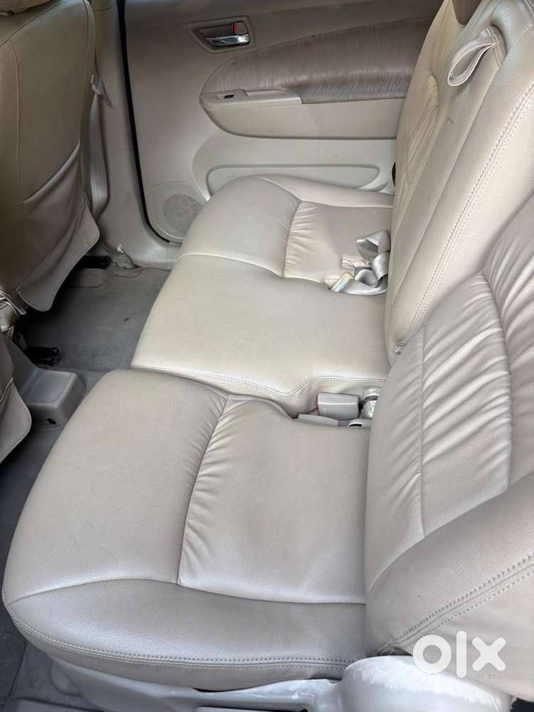 Maruti Suzuki Ertiga Petrol 2013