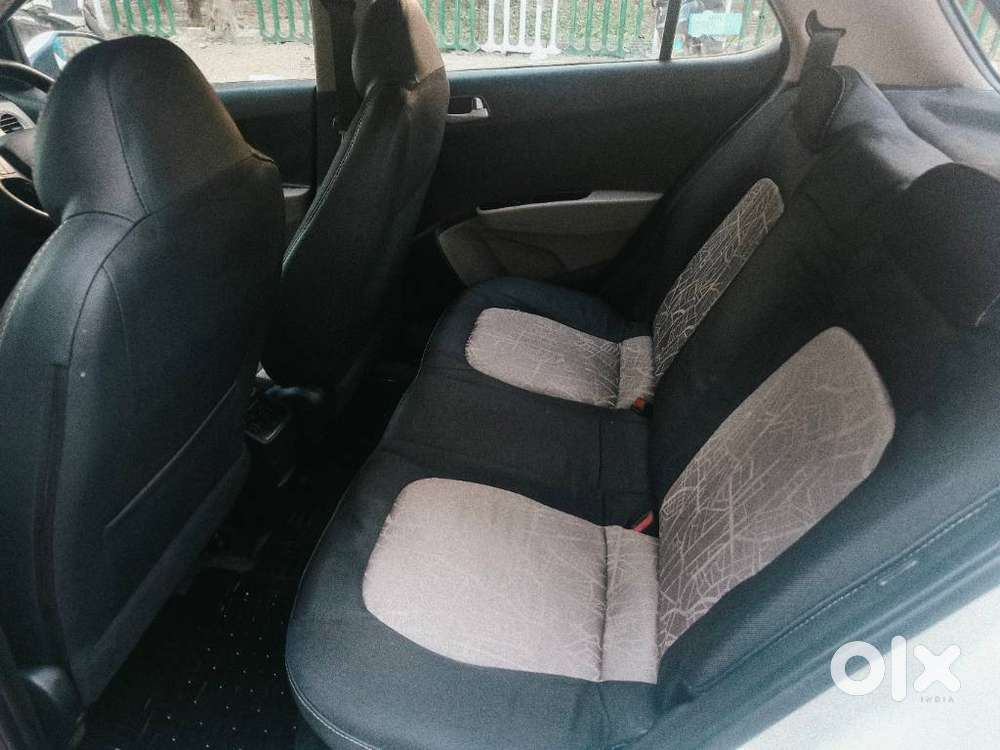 Hyundai Grand I10 2013-2016 Sportz, 2015, Petrol