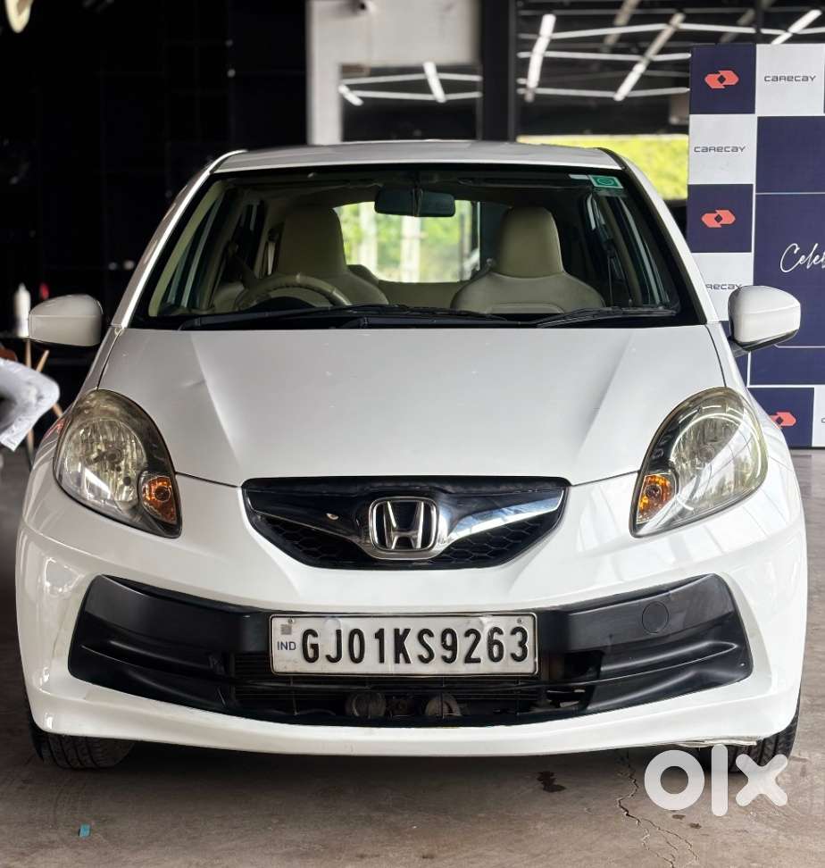 Honda Brio E Mt, 2012, Petrol