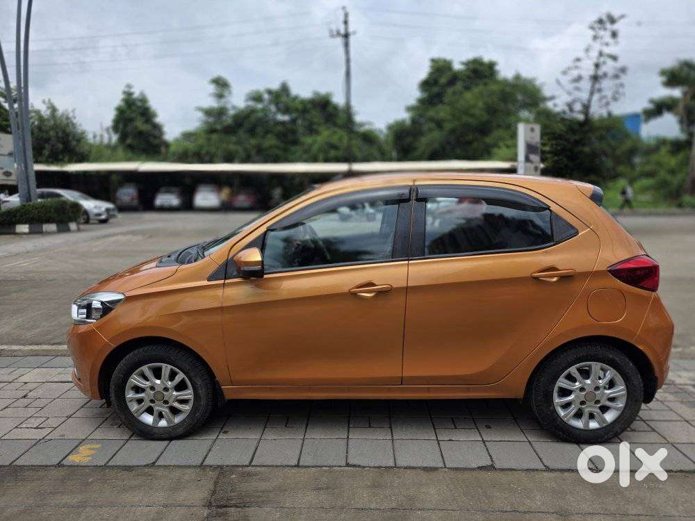 Tata Tiago 1.2 Revotron Xza, 2018, Petrol