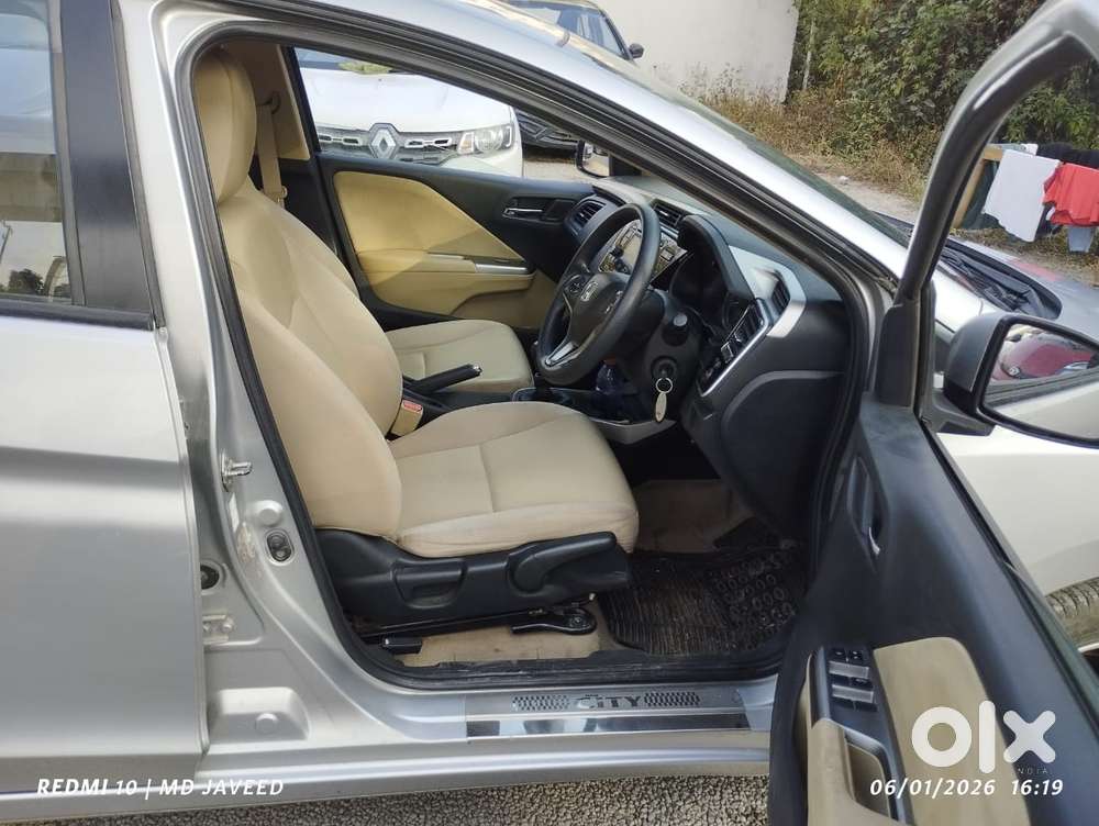 Honda City V Petrol Cvt, 2016, Petrol