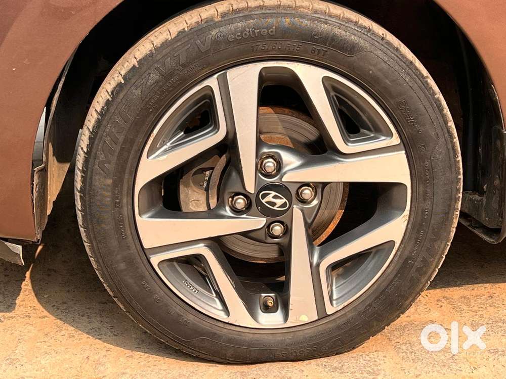 Hyundai Aura Sx Plus Automatic, 2020, Petrol