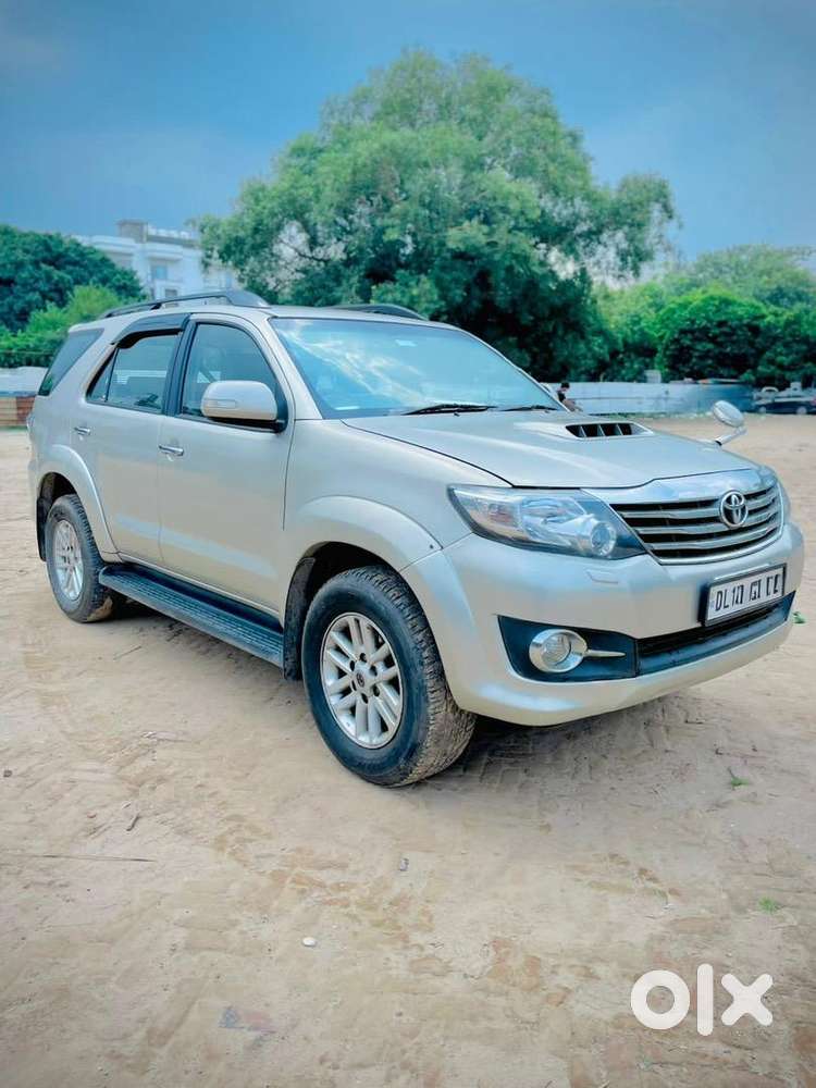 Toyota Fortuner 2014 Diesel 99000 Km Driven
