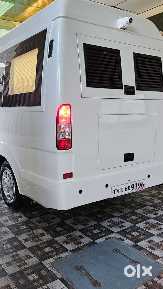 Force Motors One 4x2 6 Seating, 2023, Diesel
