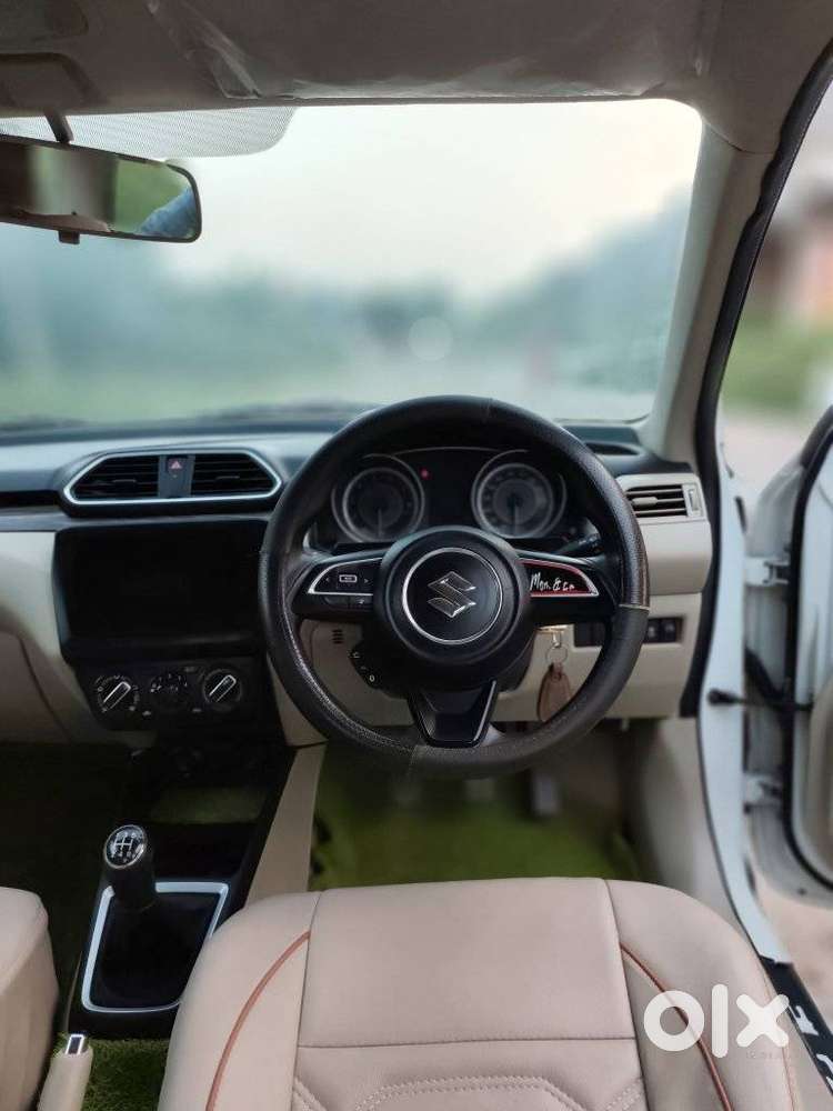 Maruti Suzuki Dzire 1.2 Vxi, 2023, Petrol