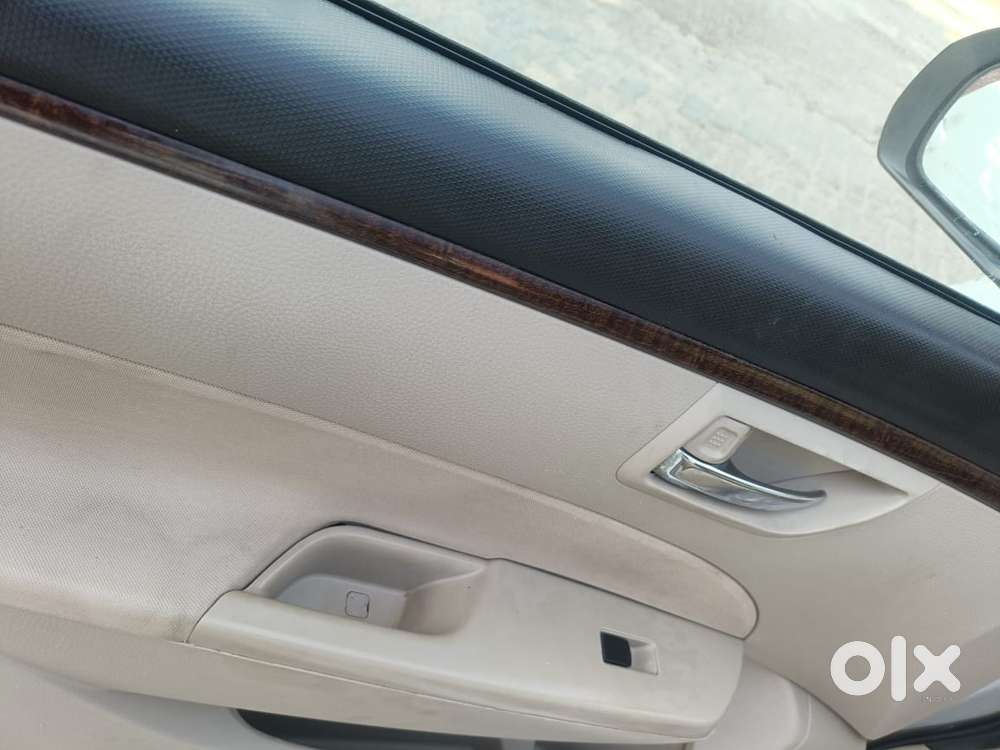 Maruti Suzuki Swift Dzire