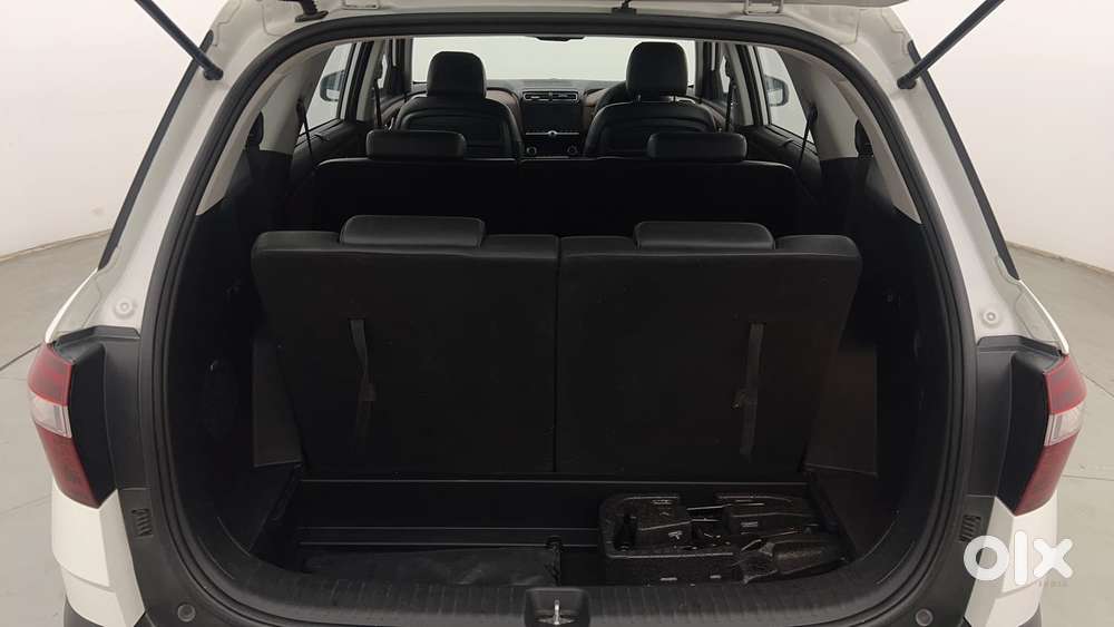 Hyundai Alcazar Platinum 7 Str 1.5 Turbo Petrol Adventure, 2023, Pet..