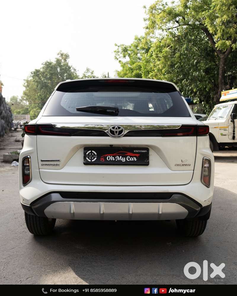 Toyota Urban Cruiser Hyryder 1.5 V Hybrid, 2023, Petrol