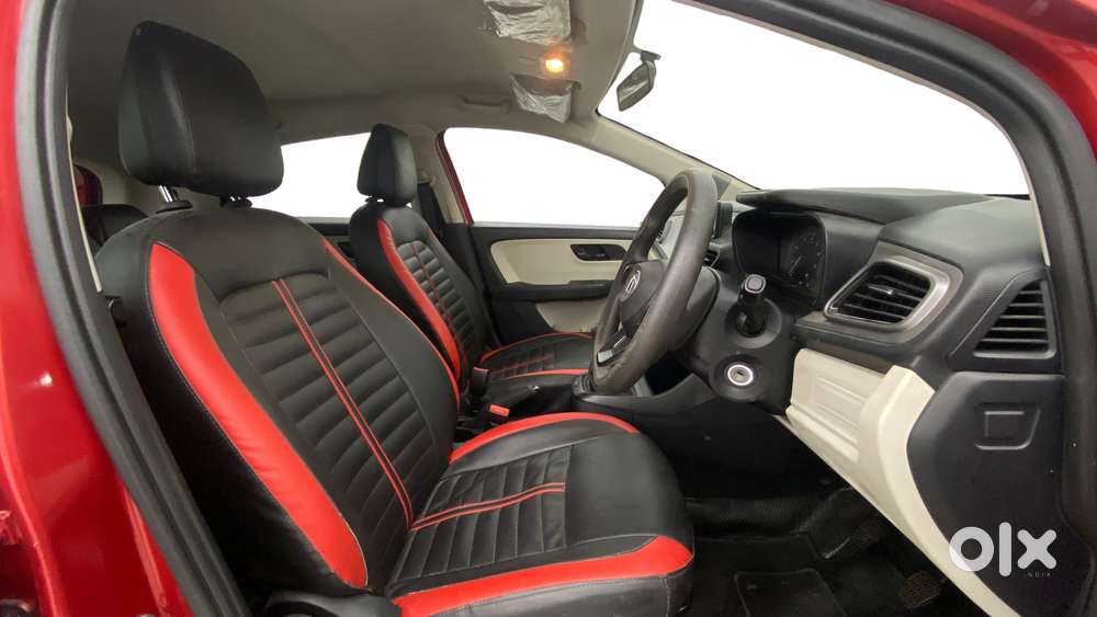 Tata Altroz 1.2 Xm, 2021, Petrol