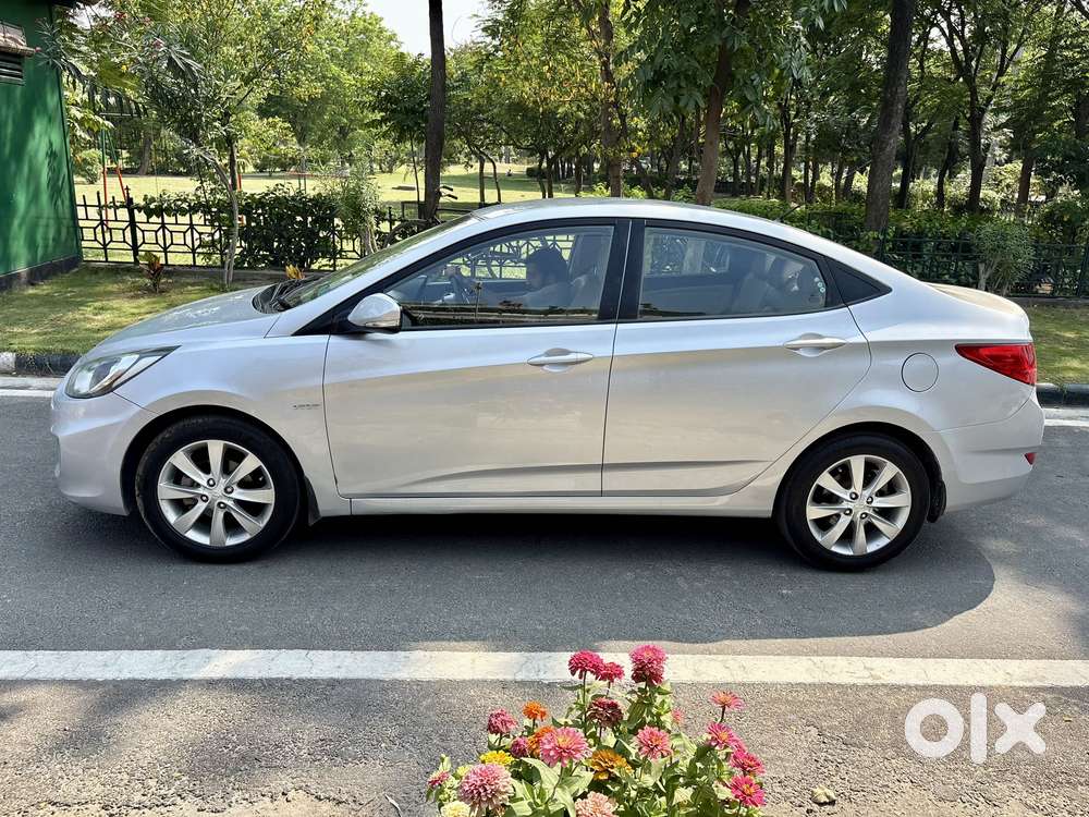Hyundai Fluidic Verna 1.6 Vtvt Sx, 2012, Petrol
