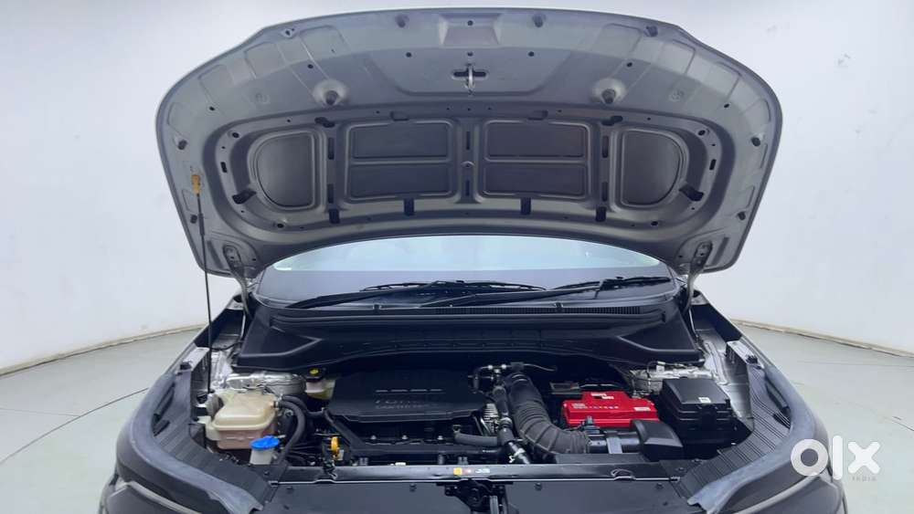 Kia Carens 1.5 Luxury Plus Turbo Dct 7 Str, 2023, Petrol