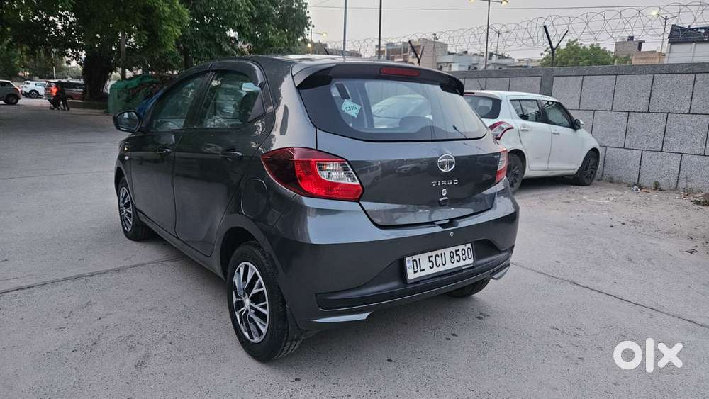 Tata Tiago 1.2 Revotron Xm Cng, 2023, Cng & Hybrids