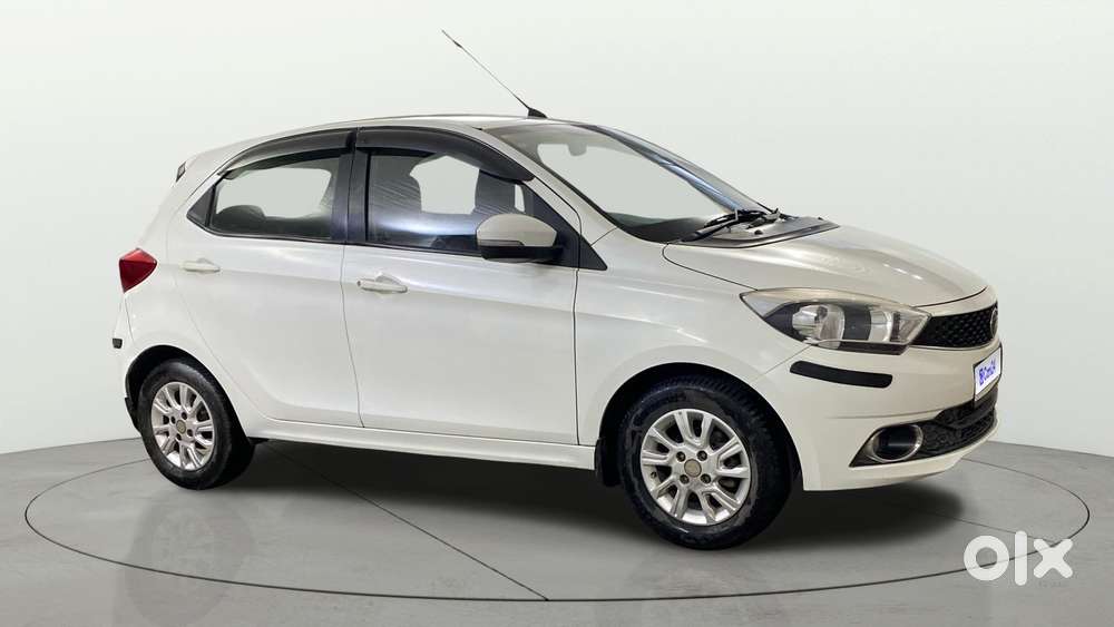 Tata Tiago 1.2 Revotron Xz, 2016, Petrol