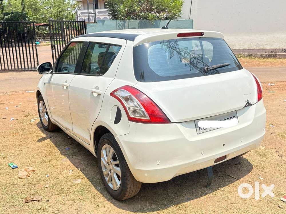 Maruti Suzuki Swift Zxi, 2012, Petrol