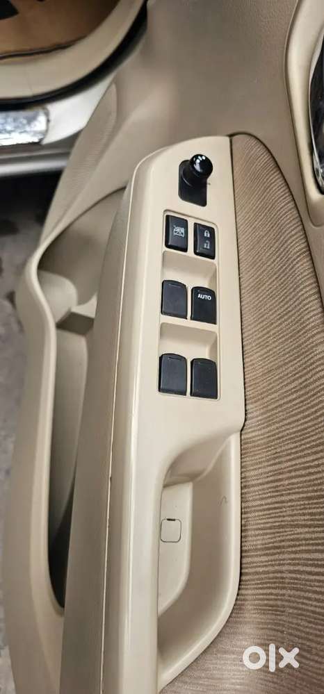 Maruti Suzuki Ertiga 2014 Petrol 61000 Km Driven