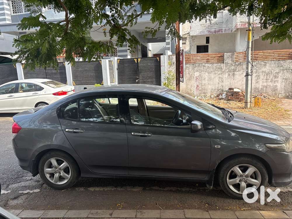 Honda City Petrol 2010 Km Driven