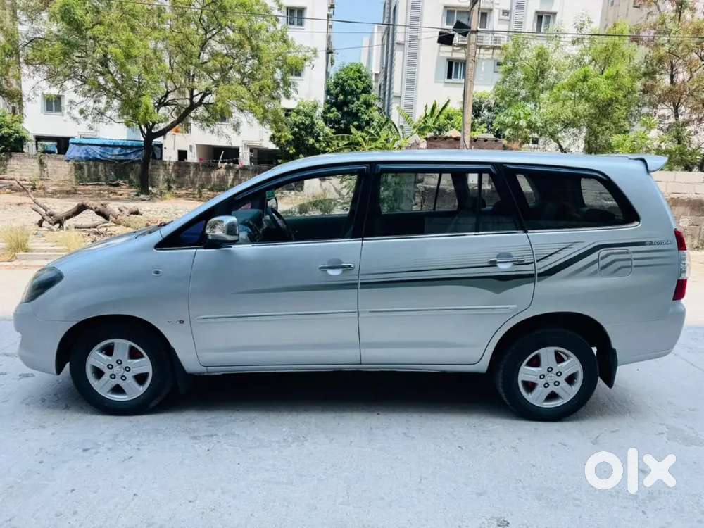 Toyota Innova 2006