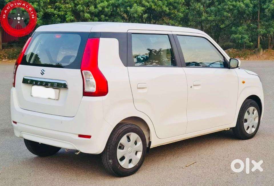 Maruti Suzuki Wagon R Zxi 1.2l Petrol, Only 20000 Km Driven.