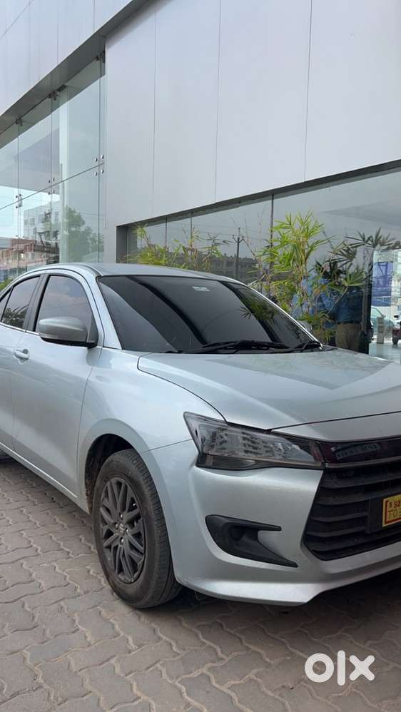 Maruti Suzuki Dzire 2025