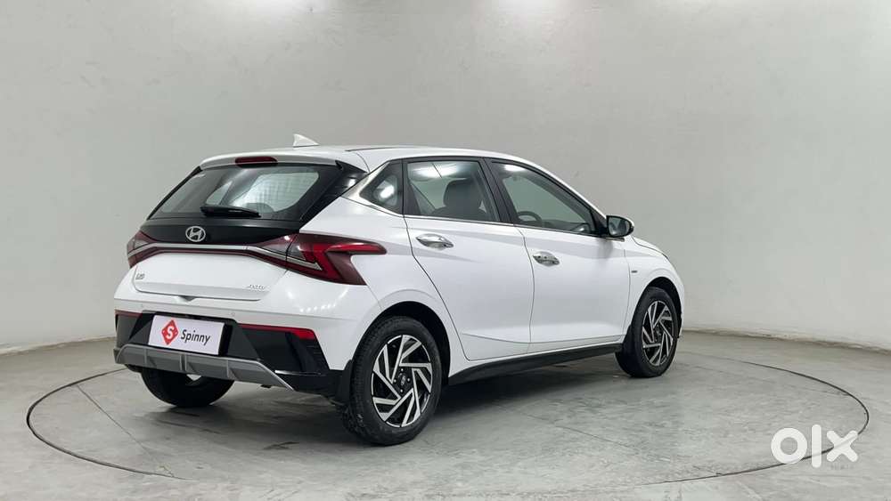 Hyundai New I20 1.2 Asta (o) Ivt, 2025, Petrol