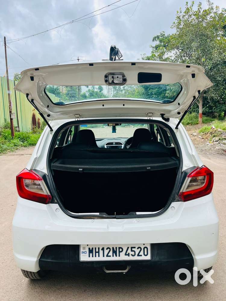 Tata Tiago 1.2 Revotron Xt (o), 2016, Petrol