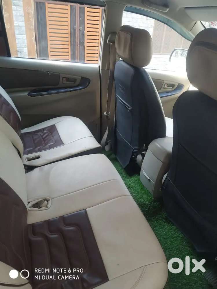 Toyota Innova Diesel 2014