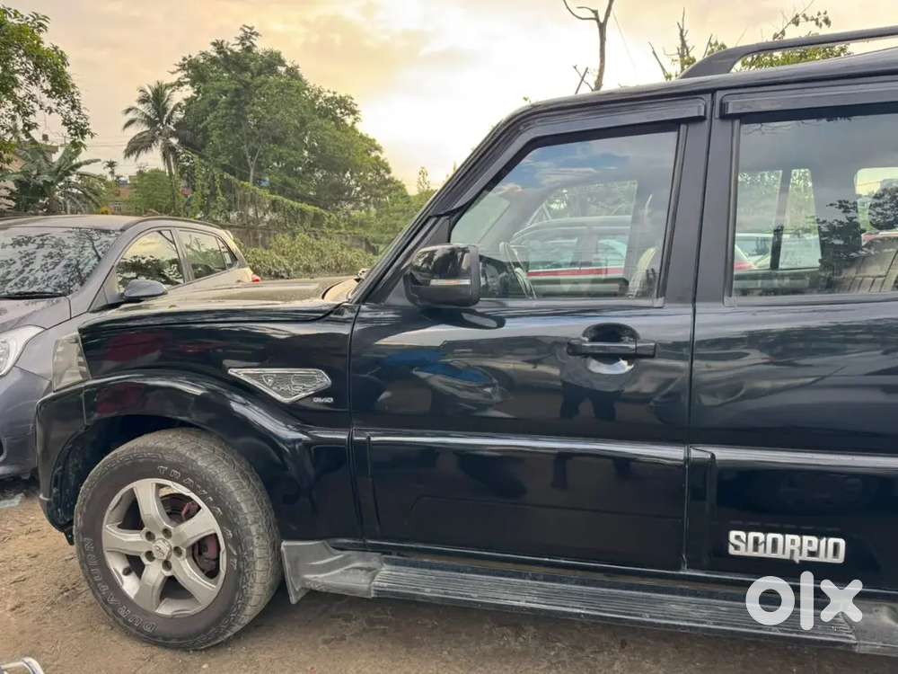 Mahindra Scorpio Classic 2020 Diesel Manual