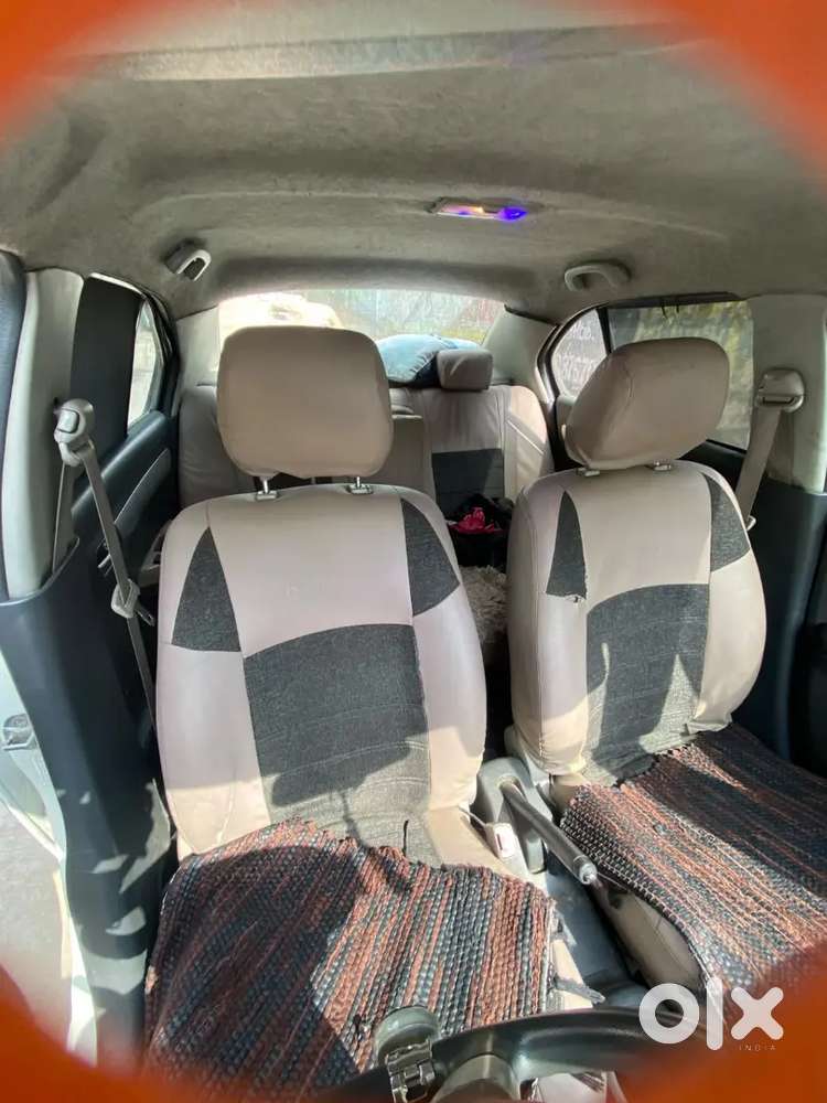 Maruti Suzuki Swift Dzire 2010