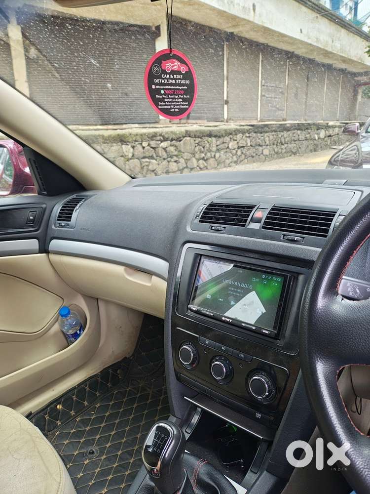 Skoda Laura 2011 1.8 Tsi