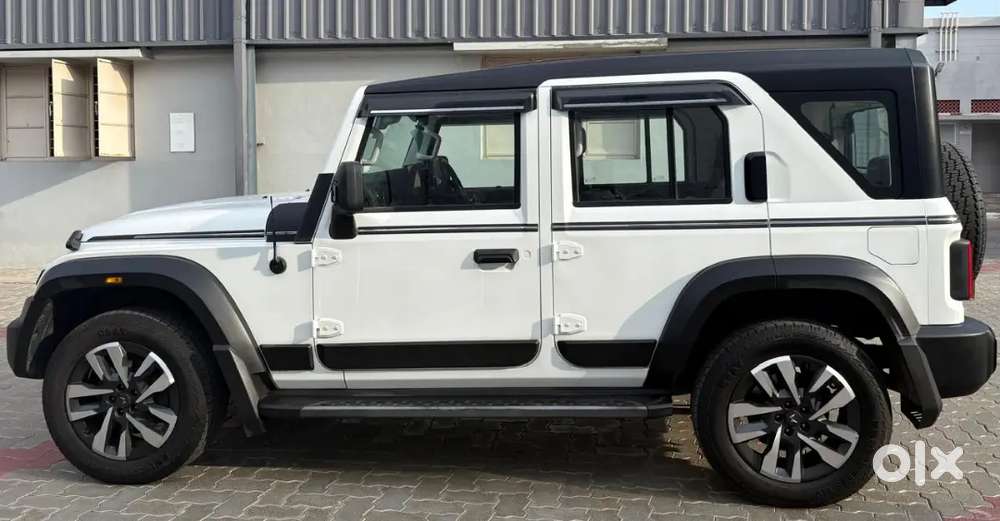Mahindra Thar Roxx 2025