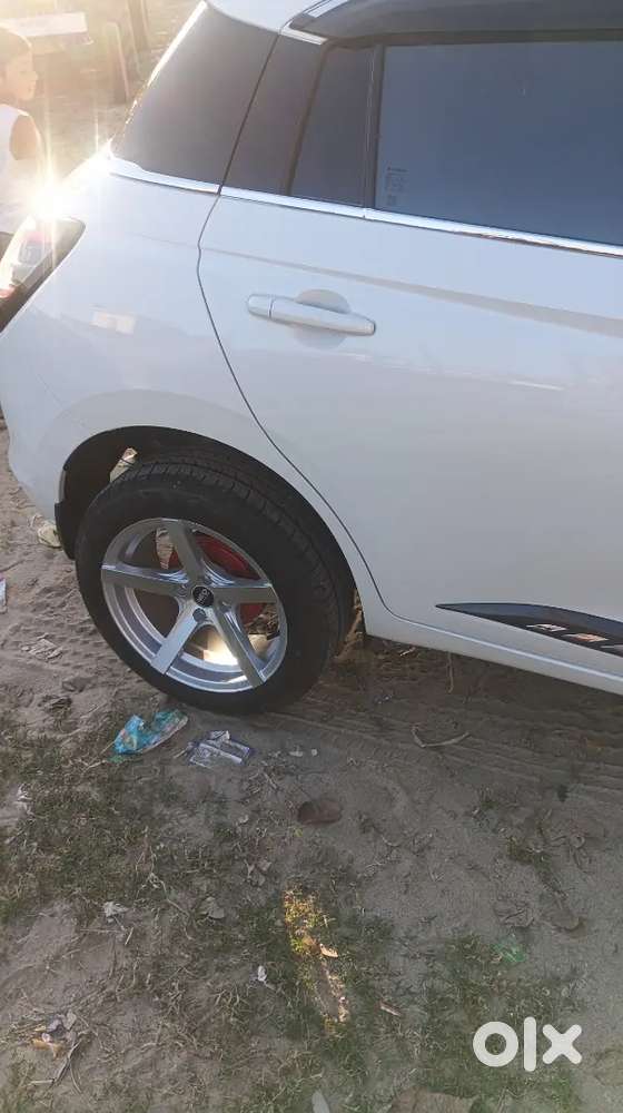 Maruti Suzuki New-gen Swift 2025 Petrol 4500 Km Driven