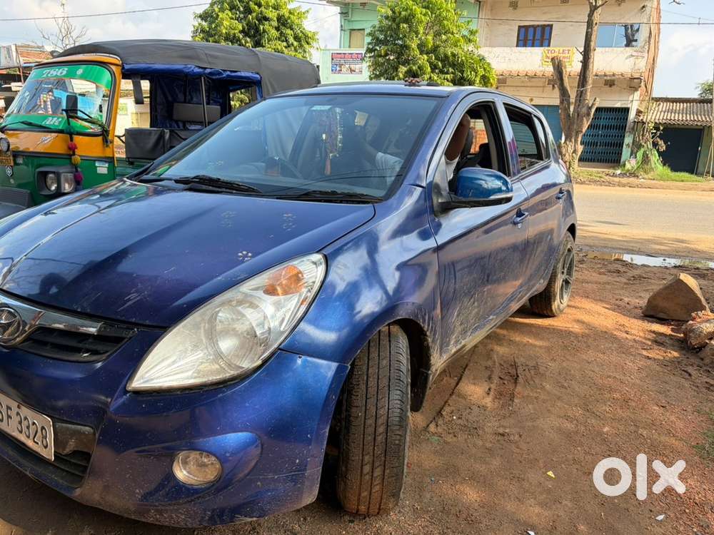 Hyundai I20 Asta Petrol Manual 2013