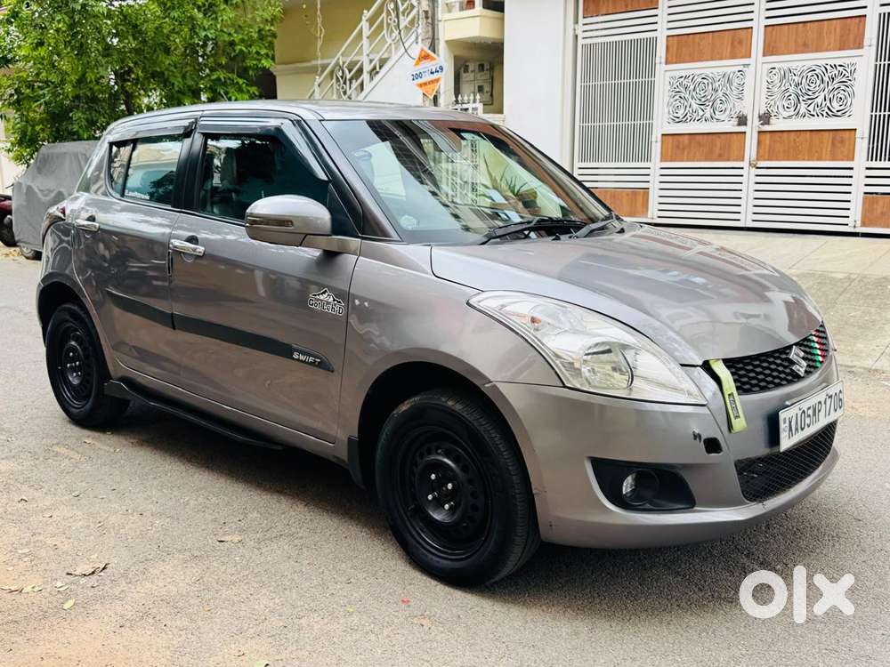 Maruti Suzuki Swift Vxi 1.2 Abs Bs-iv, 2014, Petrol