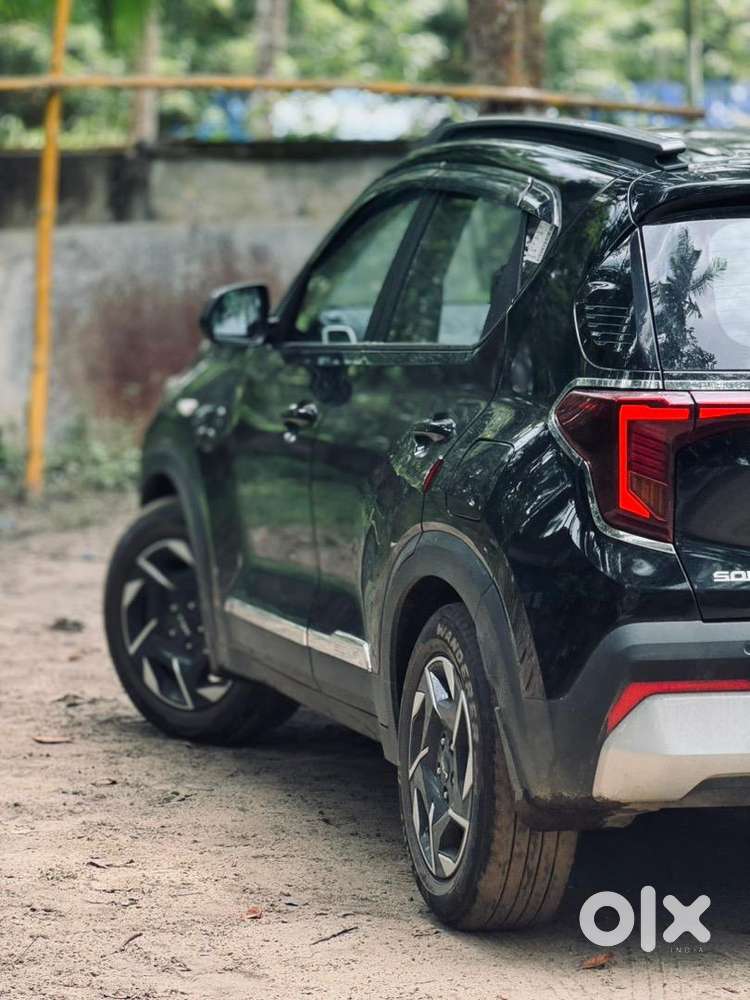 Kia Sonet 2024 Petrol 14000 Km Driven